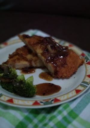 Foto resep Chicken Schnitzel with Blackpepper Sauce 😍