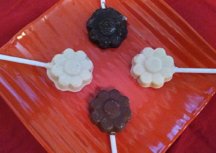 Easy Way to Cook Appetizing Chocolate lollipop