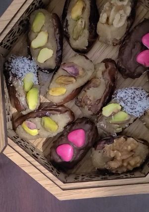 صورة لوصفة تمر محشية Dates fourrés