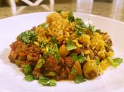 A picture of picadillo with raisins