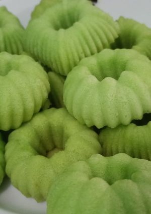 Foto resep Bolu Kukus Pandan Sederhana