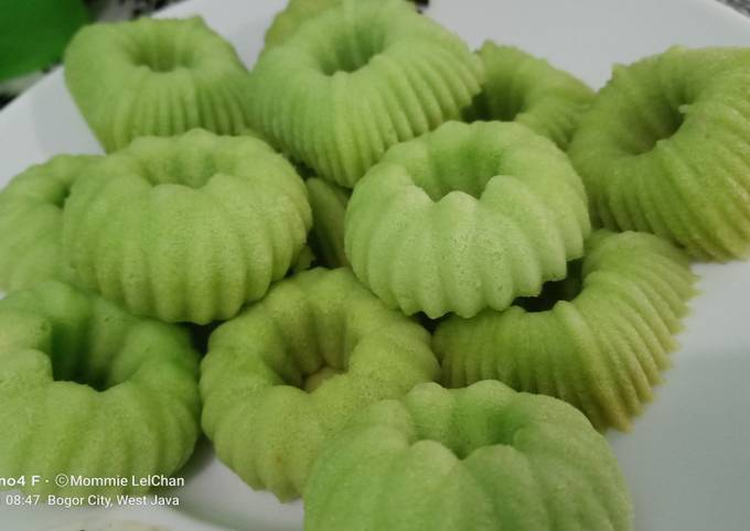 Cara bikin Bolu Kukus Pandan Sederhana Cara bikin Bolu Kukus Pandan Sederhana