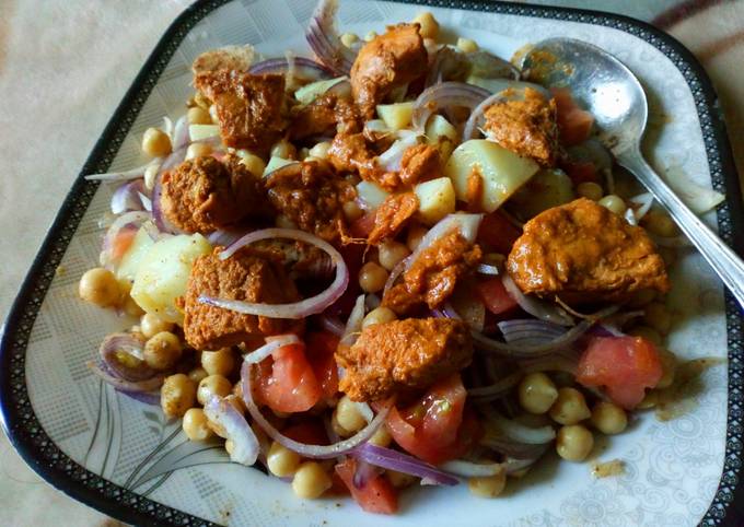 Chickpea BBQ Salad