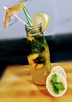 ম্যাংগো গ্রীন টি রেসিপির প্রধান ছবি
