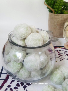 Foto resep Pandan Snow Ball cheese Cookies(putri salju pandan keju)
