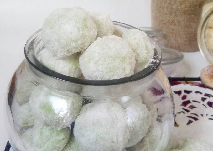 Pandan Snow Ball cheese Cookies(putri salju pandan keju)