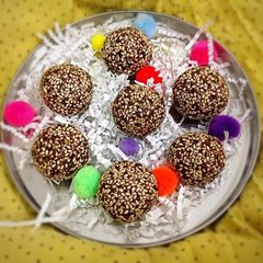 A picture of Nutty Sesame Ladoo.
