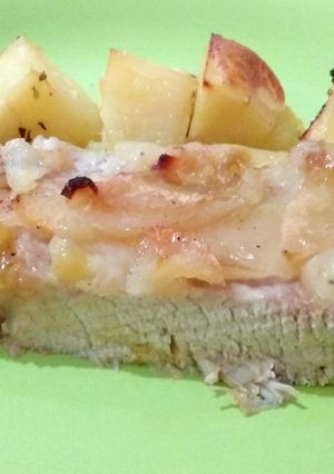 Una foto de Cerdo al horno con manzana
