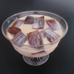 A picture of Coffee Jelly.