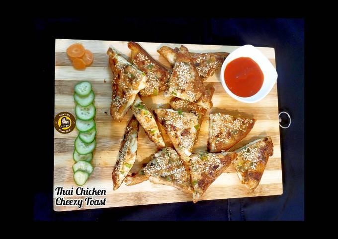 Thai Chicken Cheezy Toast