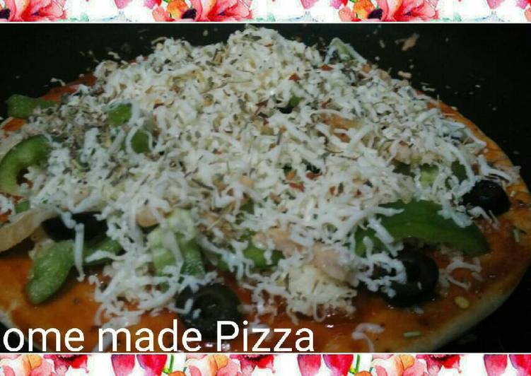 Recipe of Ultimate Home made pizza in a pan