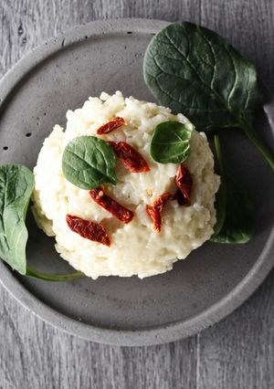 A picture of Slow-cooker Chicken Risotto.