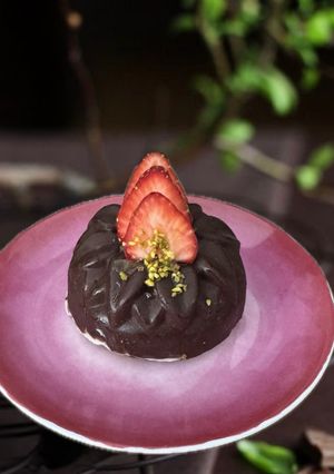 Foto di Cupolette di Cioccolato con Cheesecake alle Fragole