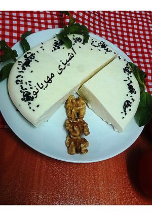 عکسی از دستور پنیر خانگی