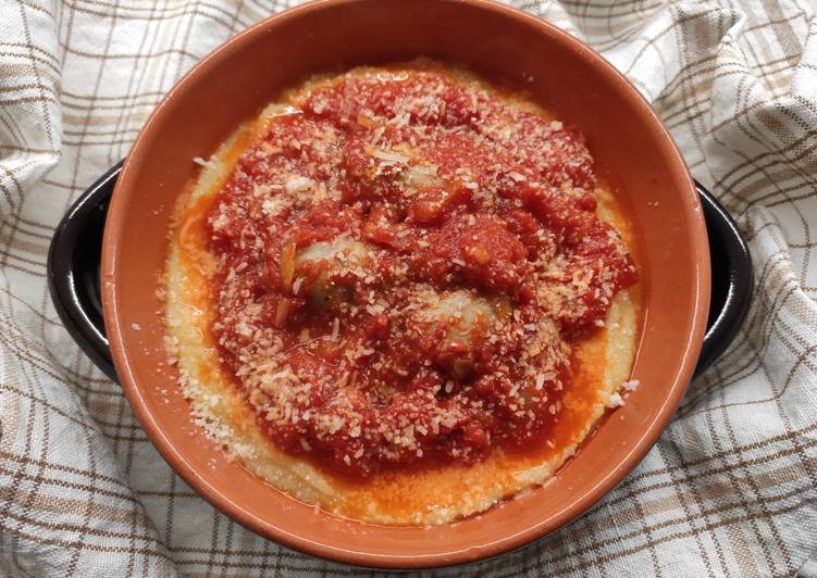 Polenta con sugo di maiale