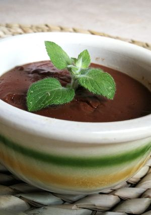 Foto principal de Natilla de cacao puro al aroma de canela con bebida vegetal