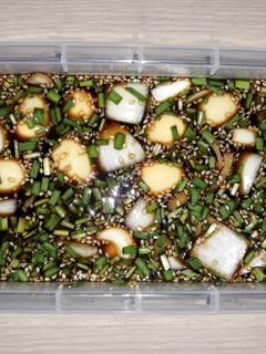 Hình của món Trứng ngâm nước tương.