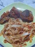 Falda a la cacerola con fideos