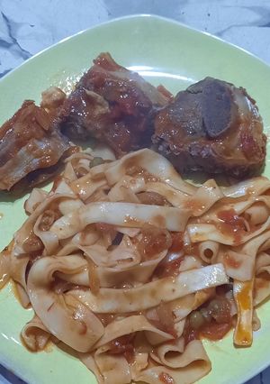 Una foto de Falda a la cacerola con fideos