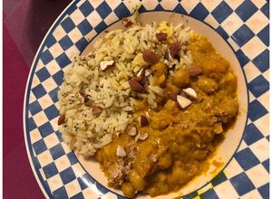 Una foto de Curry de garbanzos con leche de coco