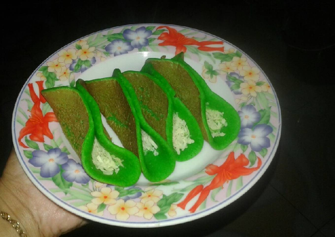 Kue manja / martabak lipat