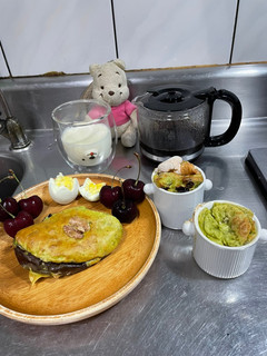 酪梨核桃蔓越莓烤鬆餅 的食譜成品照片
