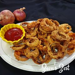 A picture of Red Onion Ring Fritters.
