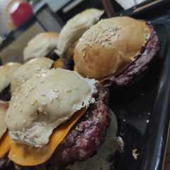 Hamburguesa a la parrilla-レシピのメイン写真
