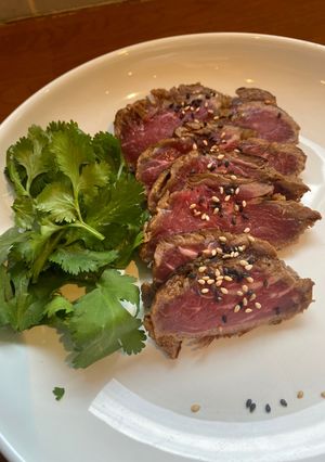 Une photo de Tataki de bœuf