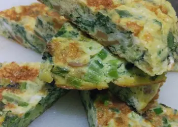 Resep Terbaik 193. Omelet Bayam Keju Mantul Banget