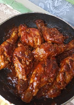 A picture of Yummy drumsticks.