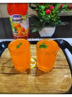 ऑरेंज सरबत. (Orange Sarbat Recipe In Marathi) रेसिपी चे मुख्य फोटो