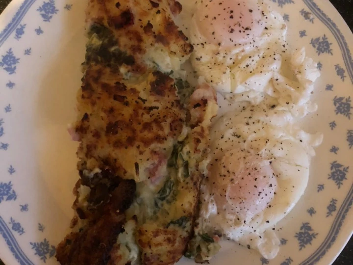 Easy Way Prepare Recipe Cheeky cheesy potatoes that is Perfect, Really Delicious}