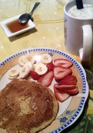 Una foto de Desayuno o Merienda Súper Saludable! 🍪🍯🍓🍌☕