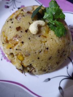 रवा उपमा (Rava Upma recipe in Hindi) रेसिपी मुख्य फोटो