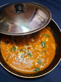 बटर आलू मसाला (Butter Aloo Masala recipe in Hindi) रेसिपी मुख्य फोटो