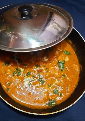 बटर आलू मसाला (Butter Aloo Masala recipe in Hindi) रेसिपी मुख्य फोटो
