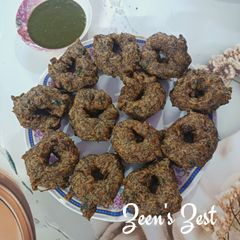 A picture of Split Black Gram and Small Fenugreek Leaves Medu Vadas.