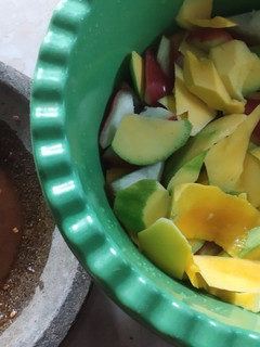 Foto resep Rujak pedas manis