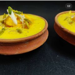 Mango phirni A picture of Mango phirni.