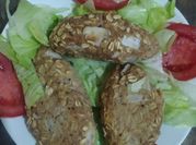 Una foto de croquetas de atún con avena