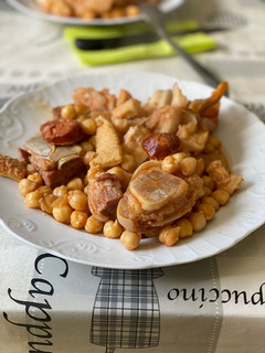 Una foto de Callos estilo cornazo