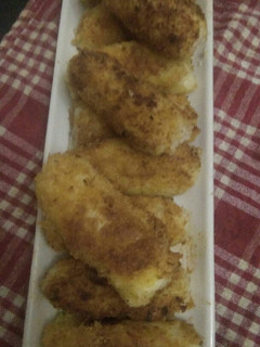 صورة لوصفة كروكات البطاطا والأرز محشيين بالجبن والدجاج