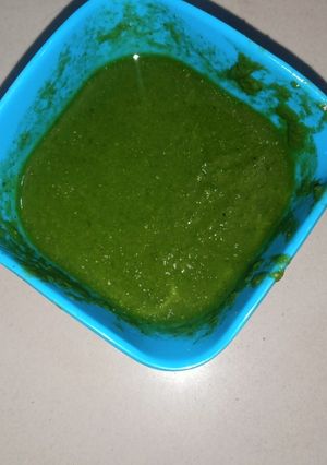 हरी चटनी (Hari chatni in recipe in hindi) रेसिपी मुख्य फोटो