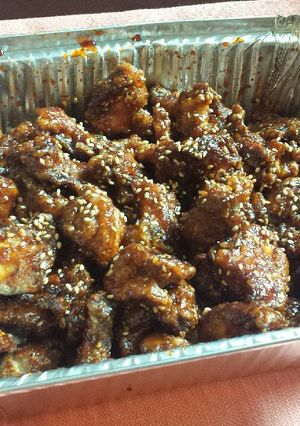A picture of Korean Fried Chicken.