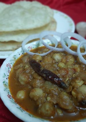 ছোলে ভটুরে (chole bhature recipe in Bengali) রেসিপির প্রধান ছবি