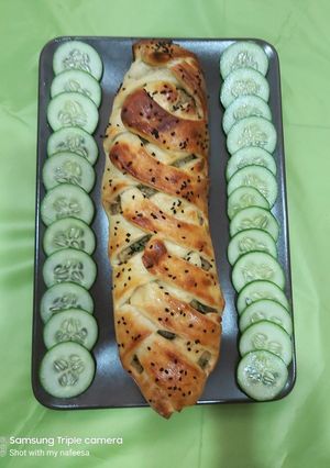 A picture of Chicken bread.