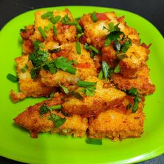 A picture of Pav bhaji masala suji dhokla.