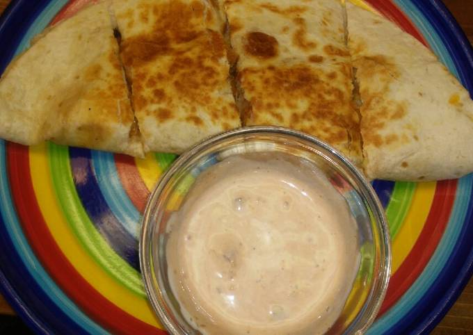 Recipe of Speedy Grilled Chicken Quesadilla