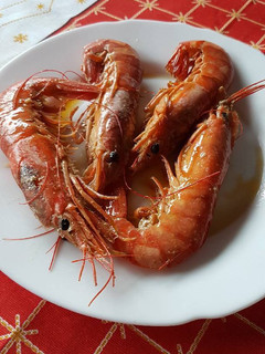 Una foto de Langostinos al horno al brandy